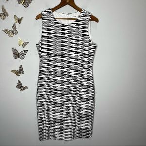 2/$20 CALVIN KLEIN | Black and White Patterned Sleeveless Dress